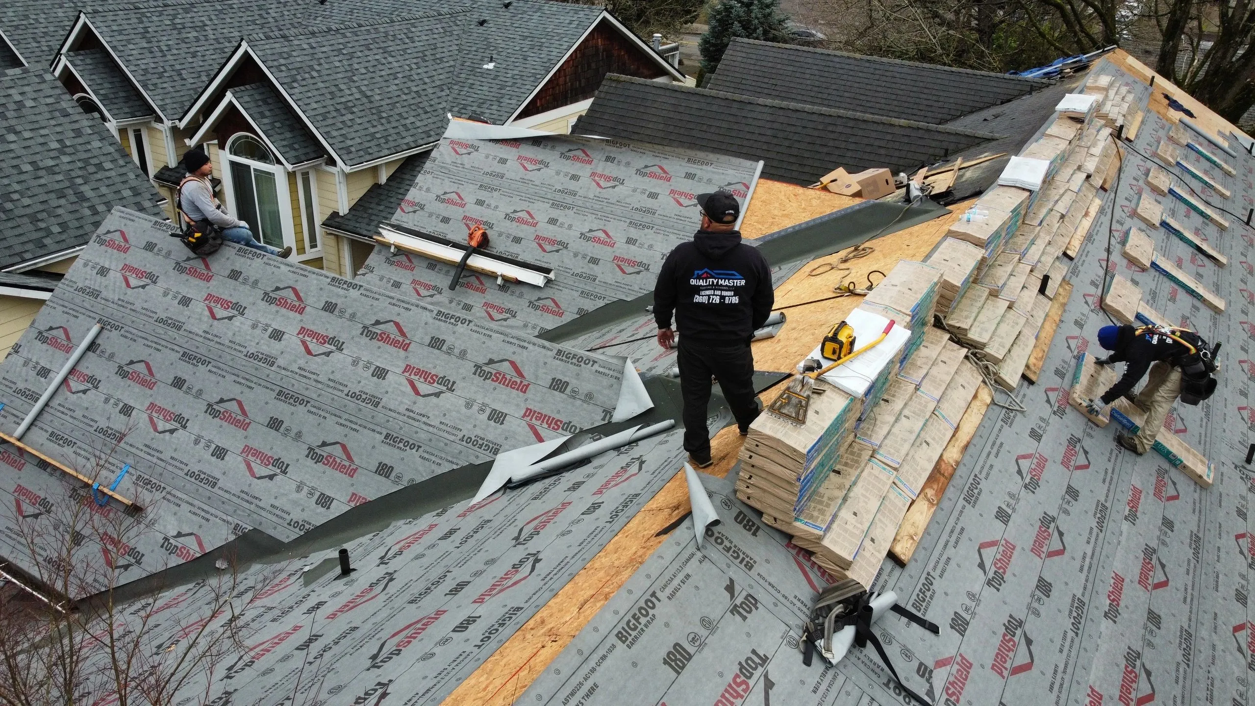 Roof Repair & Leak Diagnosis - Roofing service by Quality Master Roofing & Remodel in Vancouver, WA